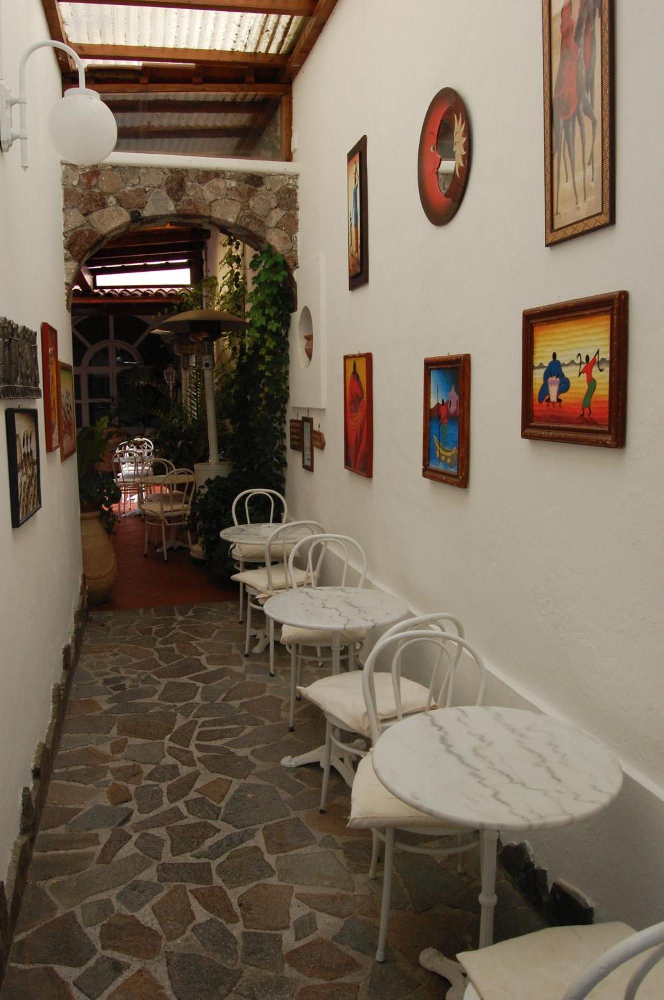 Hotel Villa Augustus Lipari  Zewnętrze zdjęcie